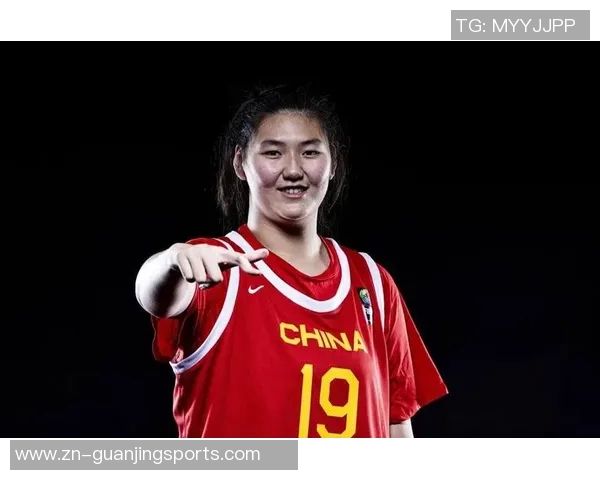 中国女篮新星崛起17岁1米93天才接班张子宇展现无限潜力